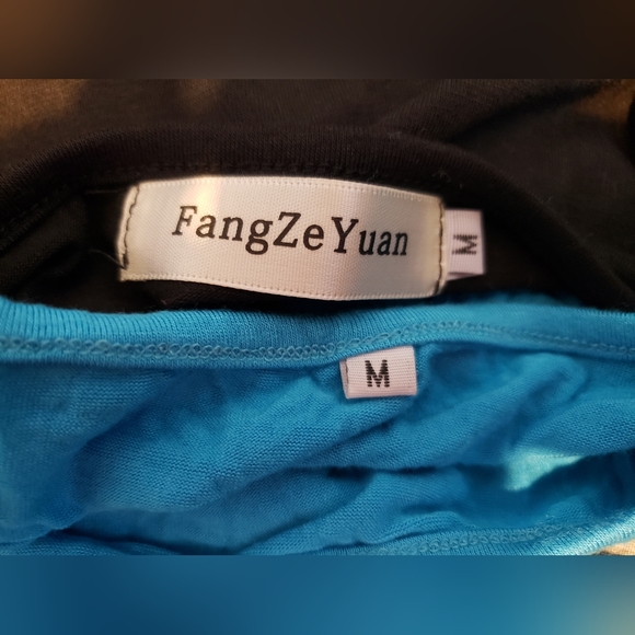 NWOT Skull Top M - Picture 3 of 3